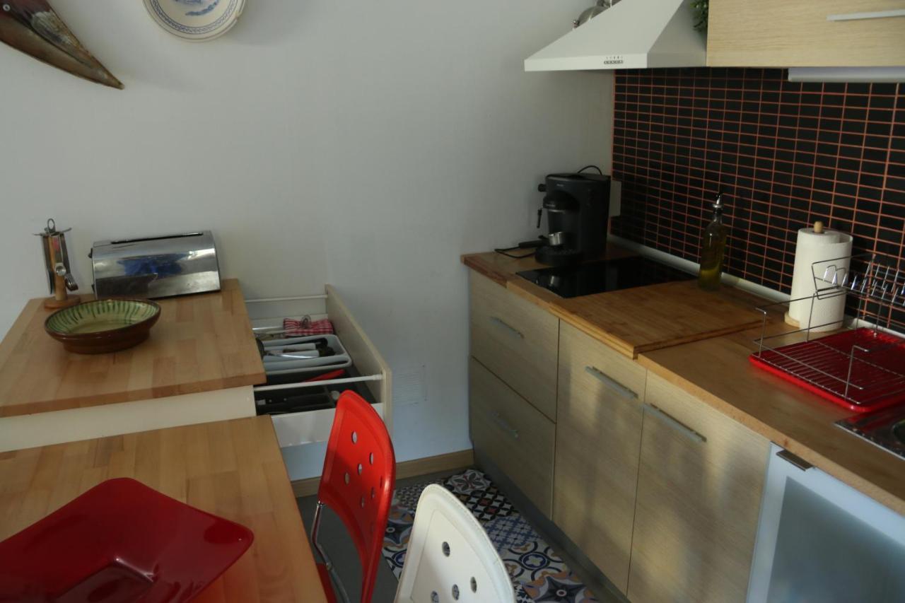 Apartamentos Fornells Castello  D'Empuries Extérieur photo