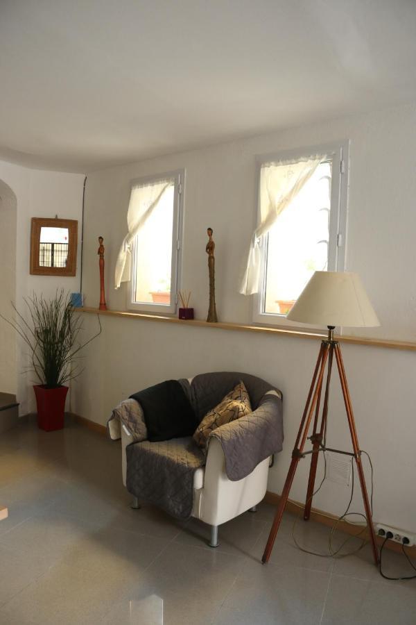 Apartamentos Fornells Castello  D'Empuries Extérieur photo
