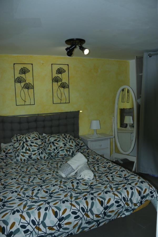 Apartamentos Fornells Castello  D'Empuries Extérieur photo